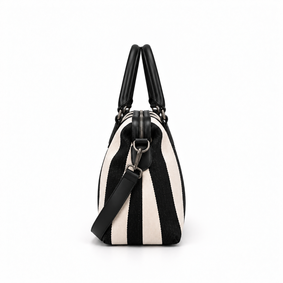 Mercer District® — The Hamptons Weekender