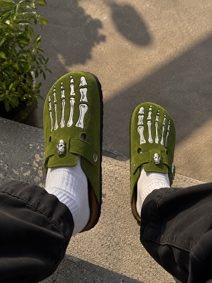 Mercer District™ Skeleton Bone Clogs