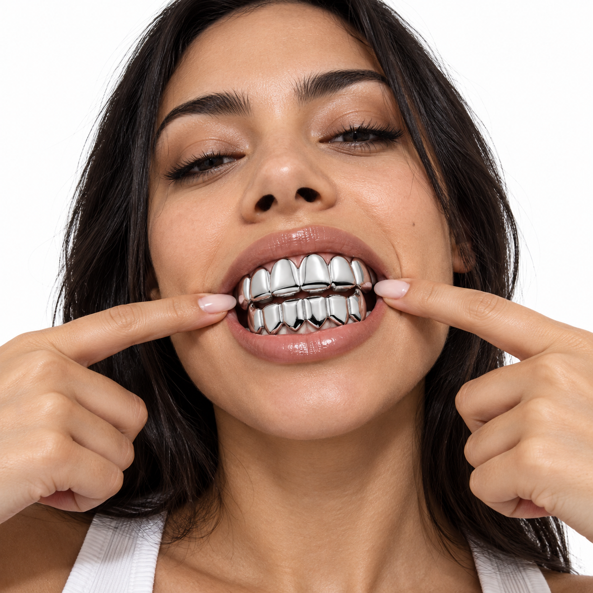 Mercer District® - The Silver Fang Grillz