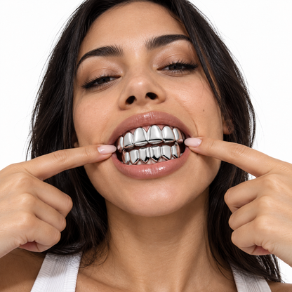 Mercer District® - The Silver Fang Grillz
